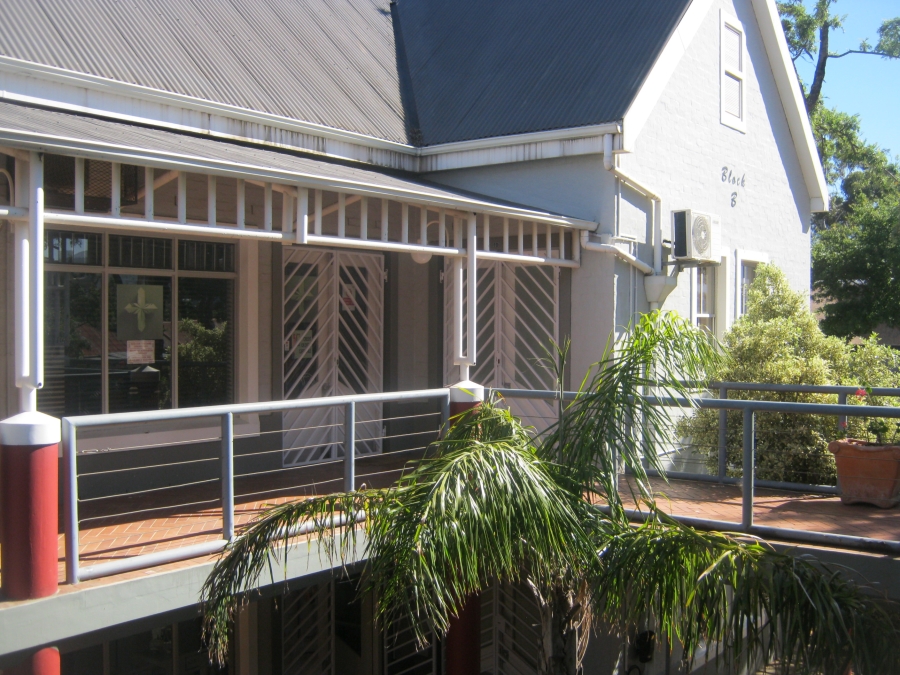 To Let commercial Property for Rent in Somerset West Western Cape